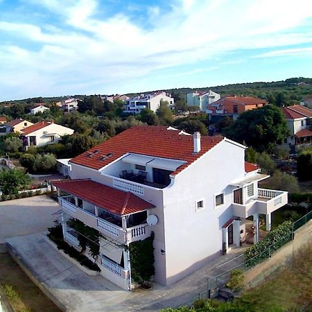 Apartman Lipotica Diklo Zara Esterno foto