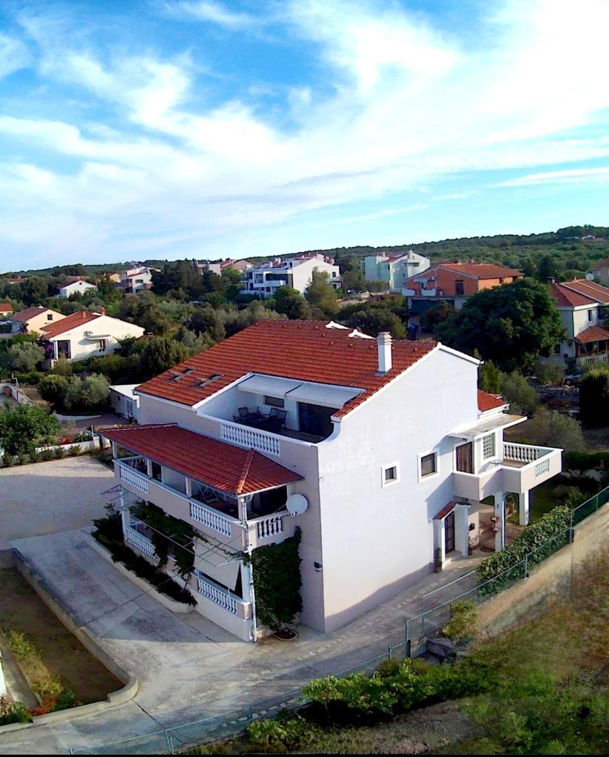 Apartman Lipotica Diklo Zara Esterno foto