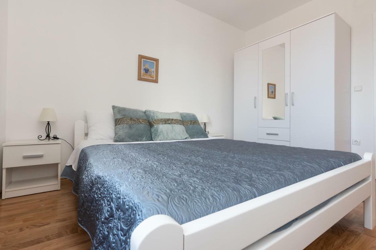 Apartman Lipotica Diklo Zara Esterno foto