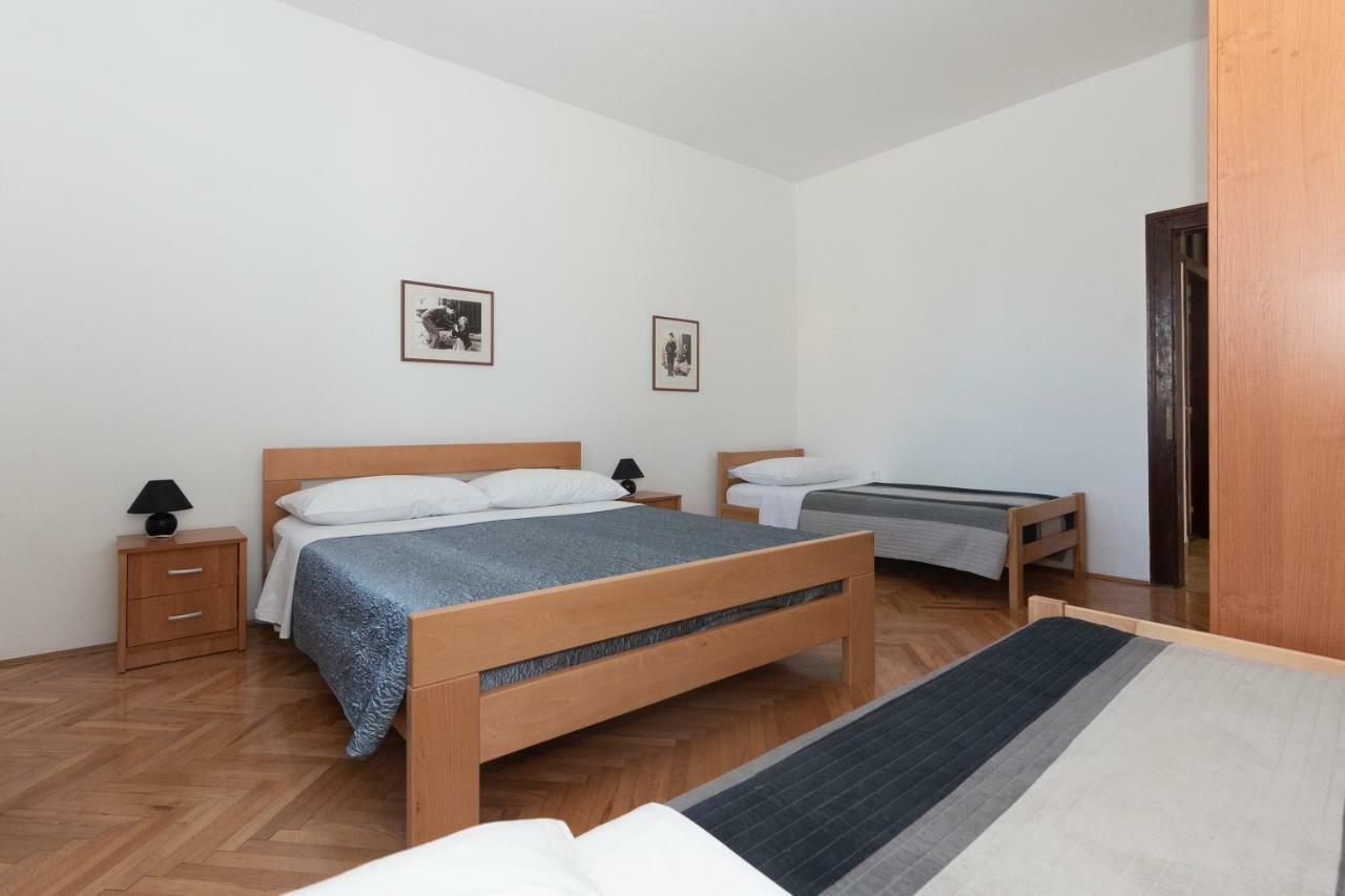 Apartman Lipotica Diklo Zara Esterno foto
