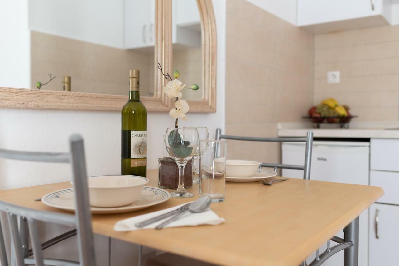 Apartman Lipotica Diklo Zara Esterno foto