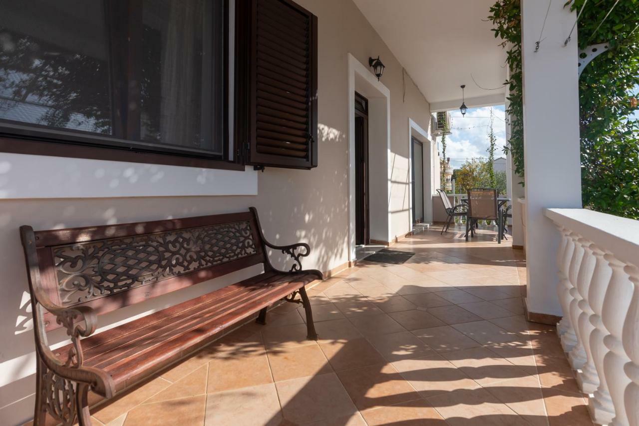 Apartman Lipotica Diklo Zara Esterno foto