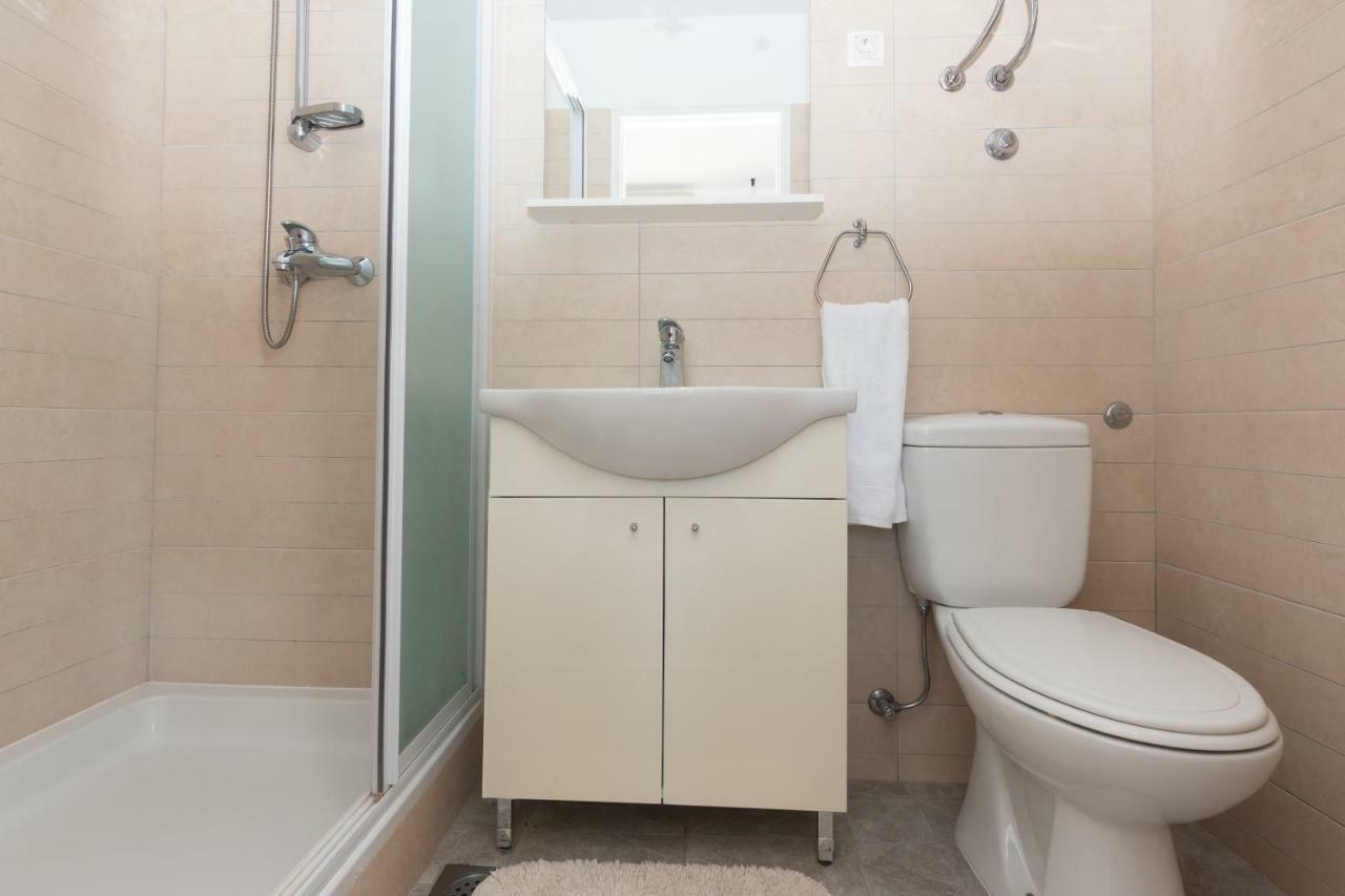 Apartman Lipotica Diklo Zara Esterno foto