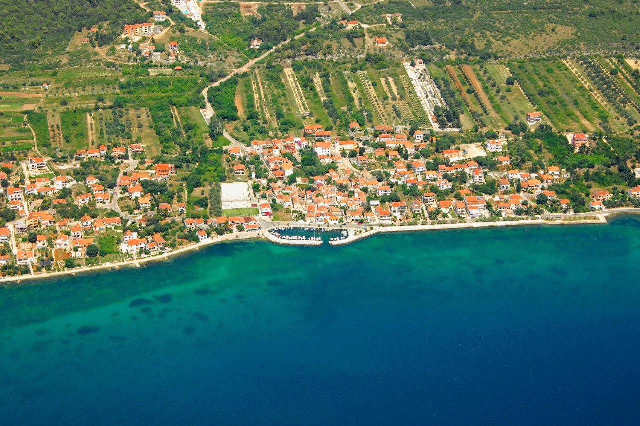 Apartman Lipotica Diklo Zara Esterno foto
